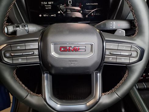 New 2026 GMC Terrain AT4 w/ Technology Package II AWD/4WD image 20