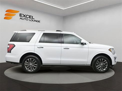 Used 2021 Ford Expedition Limited image 6