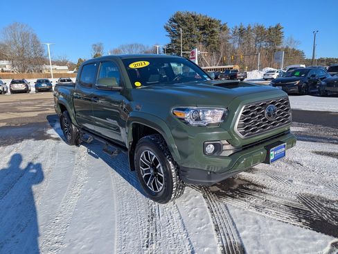 Used 2021 Toyota Tacoma TRD Sport image 8