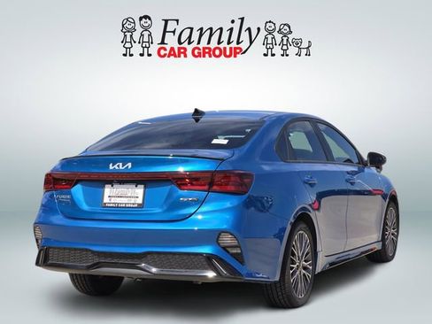 Used 2023 Kia Forte GT-Line w/ GT-Line Premium Package FWD image 4