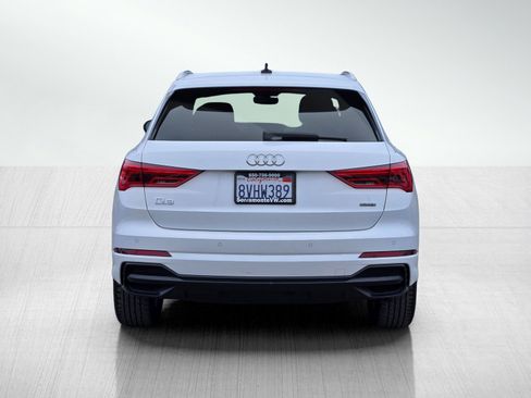 Used 2021 Audi Q3 2.0T Premium image 5