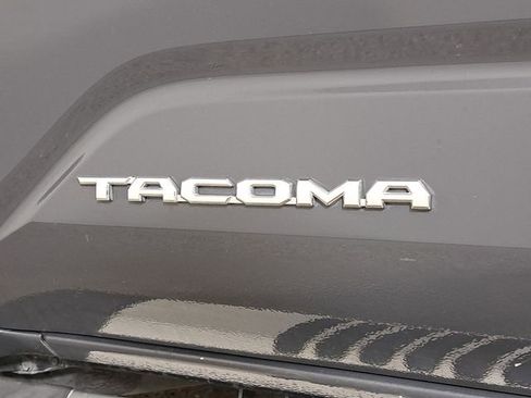 Used 2024 Toyota Tacoma SR5 image 9