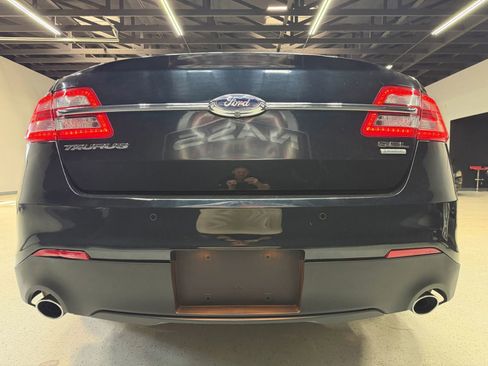 Used 2014 Ford Taurus SEL w/ Equipment Group 201A image 9