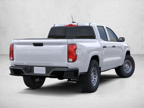 Used 2026 Chevrolet Colorado W/T RWD image 5