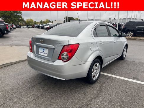 Used 2016 Chevrolet Sonic LS image 3