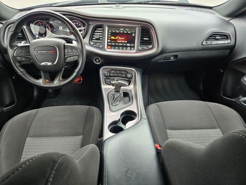 Used 2021 Dodge Challenger R/T Scat Pack RWD image 10