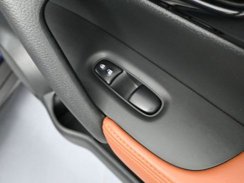 Used 2018 Nissan Rogue AWD image 44