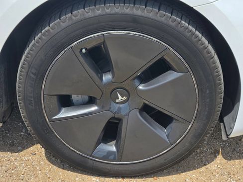 Used 2023 Tesla Model 3 Long Range AWD/4WD image 8