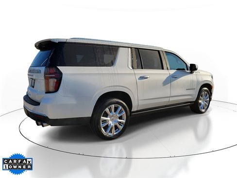 Used 2021 Chevrolet Suburban High Country image 4
