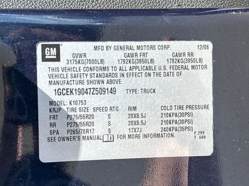 Used 2007 Chevrolet Silverado 1500 LTZ w/ Safety Package AWD/4WD image 17