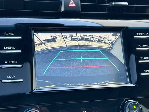 Used 2019 Toyota Camry SE FWD image 25
