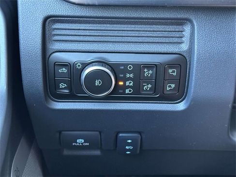New 2026 Ford F350 Lariat w/ Chrome Package image 22