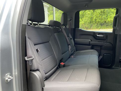 Used 2024 Chevrolet Silverado 1500 Custom AWD/4WD image 33