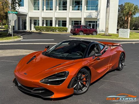 Used 2018 McLaren 720S Luxury image 12