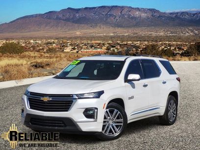 Used 2023 Chevrolet Traverse High Country