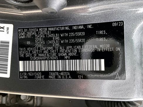 Used 2023 Toyota Highlander XSE image 35