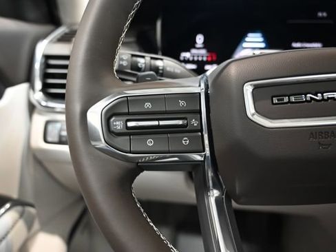 New 2026 GMC Acadia Denali w/ Super Cruise Package image 25