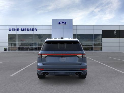 New 2026 Lincoln Aviator 2WD w/ Jet Appearance Package image 27