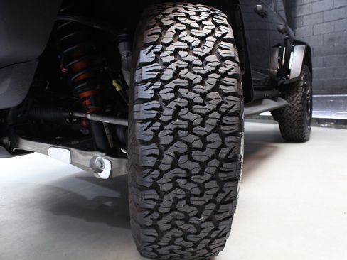 Used 2024 Ford Bronco Raptor w/ Interior Carbon Fiber Pack 6 image 29