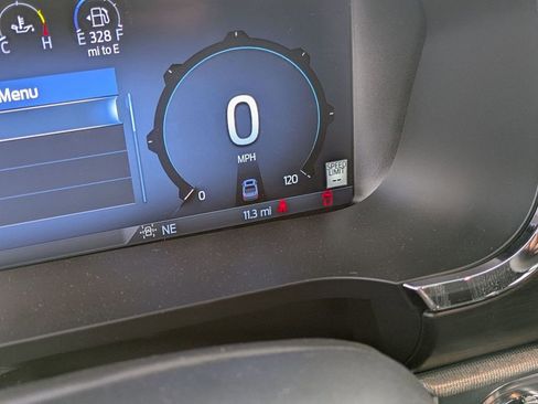 New 2025 Ford F150 Lariat w/ Equipment Group 501A Mid image 27