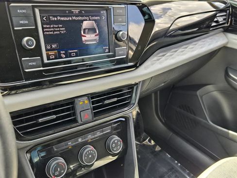 Certified 2023 Volkswagen Taos S FWD image 21