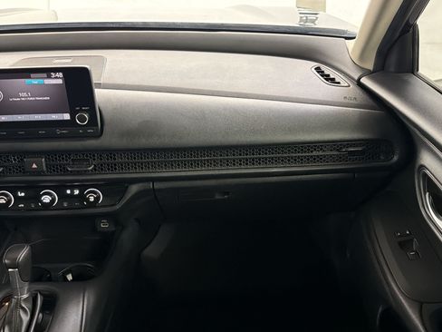 Certified 2024 Honda HR-V LX image 27