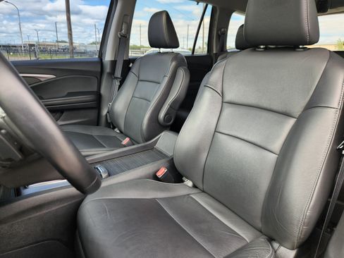 Certified 2021 Honda Pilot Special Edition image 7