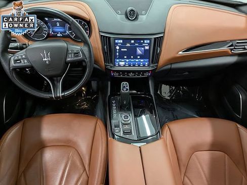 Used 2022 Maserati Levante Modena AWD/4WD image 23