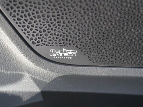Used 2023 Lexus LX 600 4WD w/ Interior Upgrade Package image 22