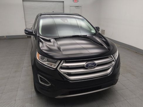 Used 2017 Ford Edge Titanium w/ Equipment Group 302A AWD/4WD image 14
