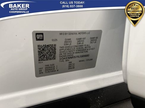 Used 2025 GMC Acadia Elevation image 34