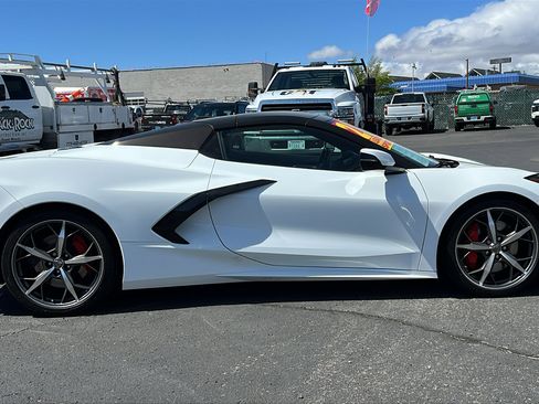 Used 2021 Chevrolet Corvette Stingray Preferred Conv w/ Z51 Performance Package image 4