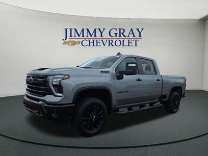 New 2026 Chevrolet Silverado 2500 LT w/ Trail Boss Package