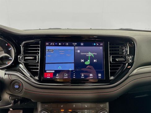 New 2026 Dodge Durango GT w/ Trailer Tow Group IV AWD/4WD image 7
