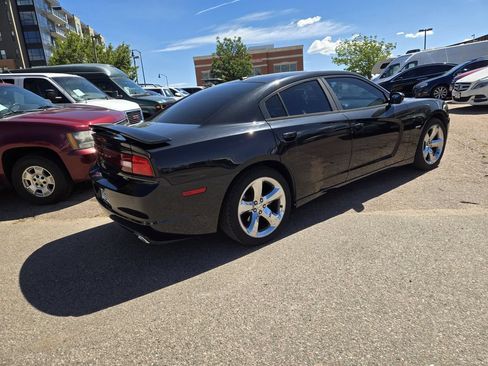 Used 2011 Dodge Charger R/T w/ Wheels & Tunes Group RWD image 10