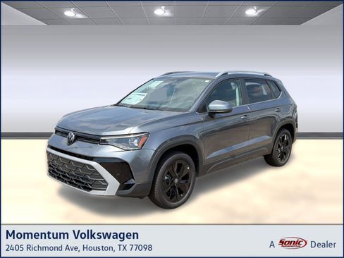 New 2026 Volkswagen Taos SE FWD image 1