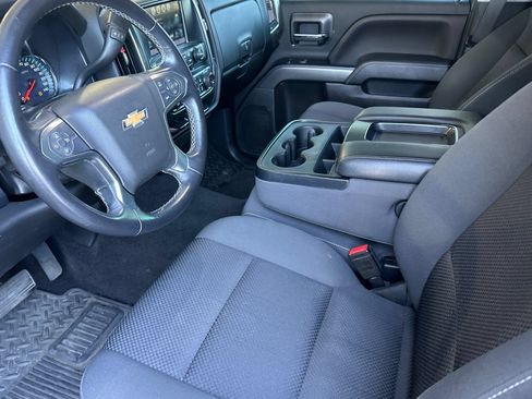 Used 2018 Chevrolet Silverado 1500 LT w/ All Star Edition AWD/4WD image 9