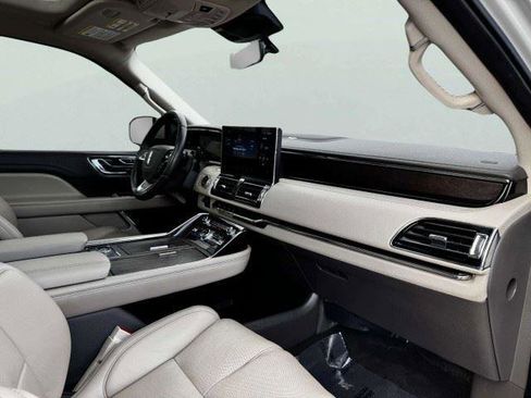 Used 2023 Lincoln Navigator Reserve RWD image 54