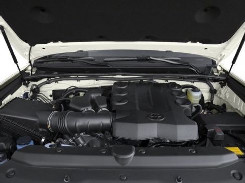 Used 2016 Toyota 4Runner Limited image 13