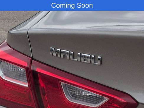 Used 2024 Chevrolet Malibu LT FWD image 12