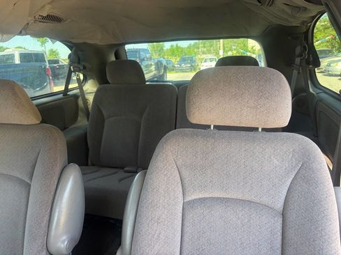 Used 2001 Dodge Grand Caravan Sport image 15