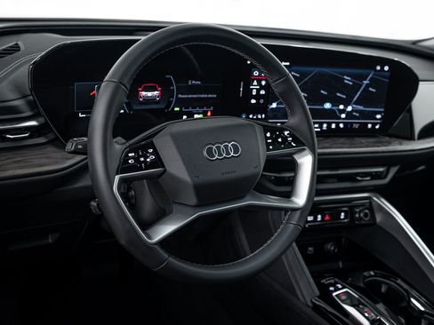 Used 2025 Audi Q5 Premium Plus w/ Premium Plus AWD/4WD image 9