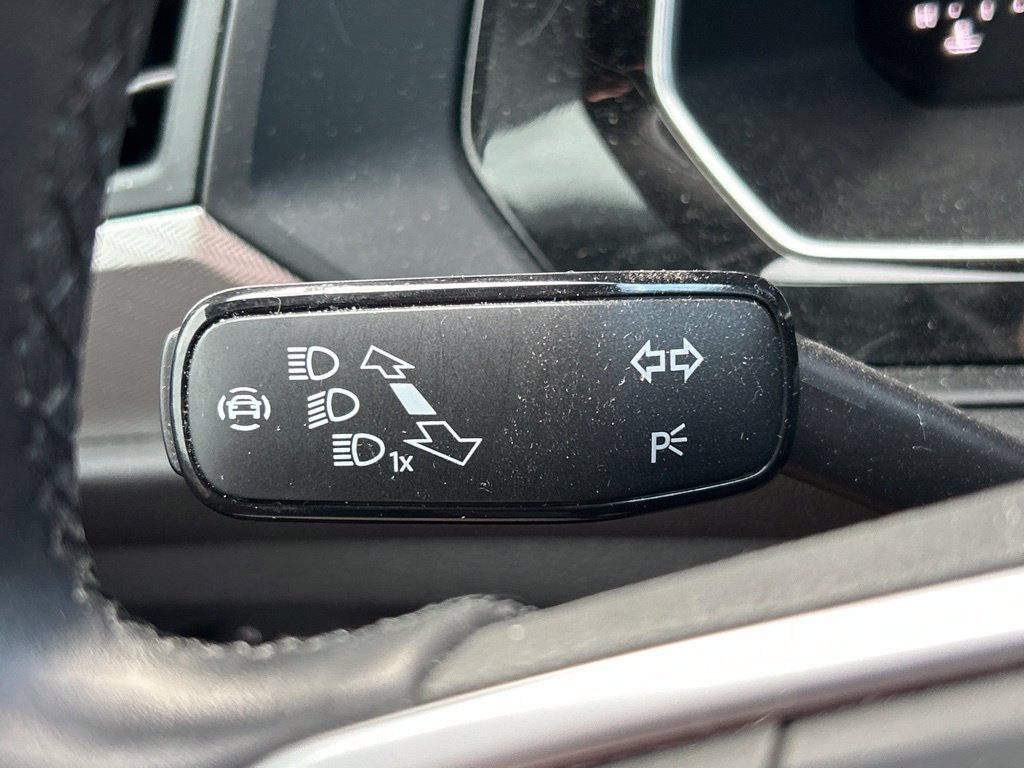 Certified 2024 Volkswagen Jetta Sport FWD image 25