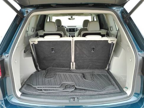 Used 2021 Volkswagen Atlas SE w/ Panoramic Sunroof Package FWD image 26