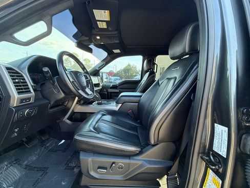 Used 2019 Ford F150 Platinum w/ Equipment Group 701A Luxury AWD/4WD image 25