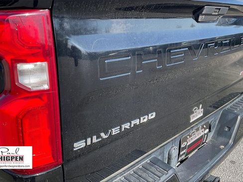 Used 2021 Chevrolet Silverado 1500 RST image 8