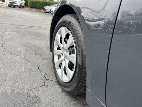 Used 2024 Toyota Corolla LE image 9