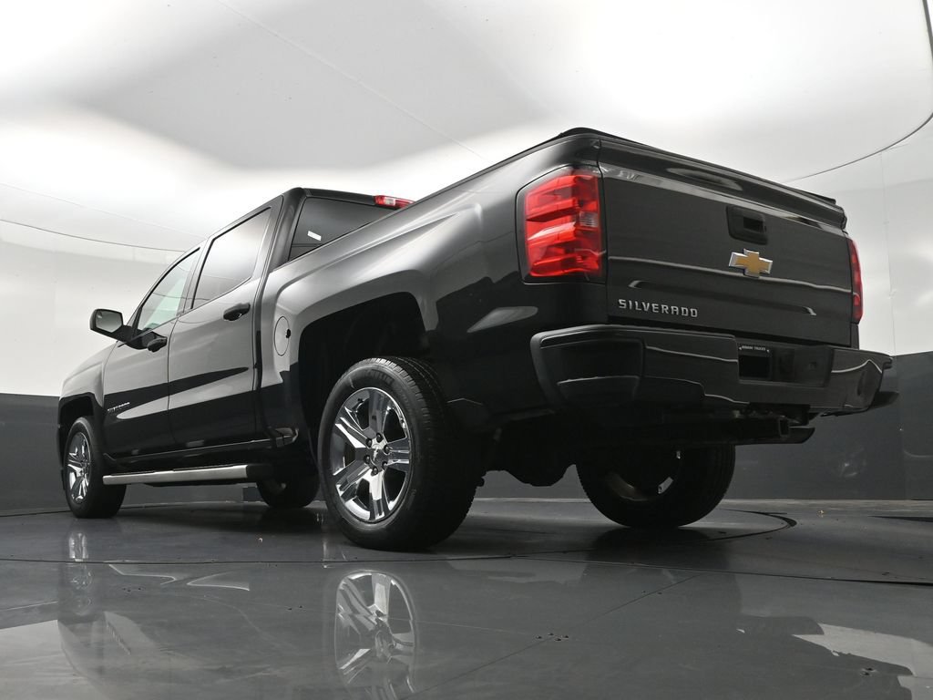 Used 2018 Chevrolet Silverado 1500 Custom RWD image 30
