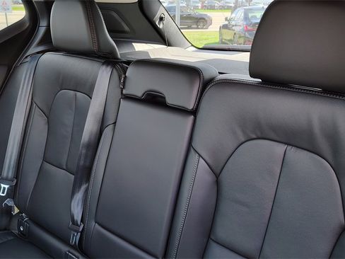 New 2026 Volvo XC40 B5 Core w/ Climate Package image 24