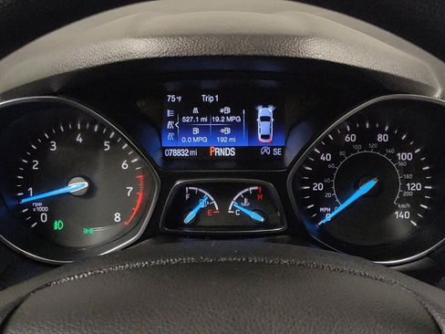 Used 2019 Ford Escape SE FWD image 23